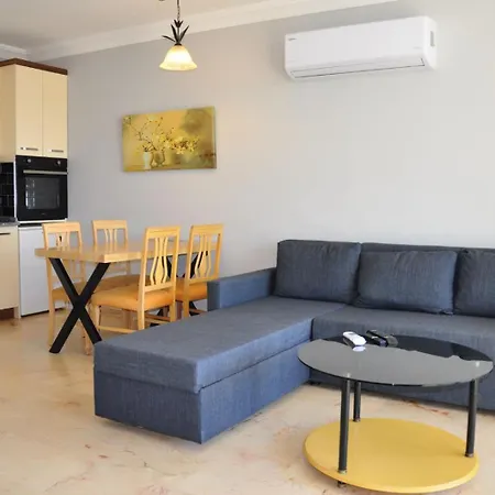 Hotel apartamentowy 07 Group