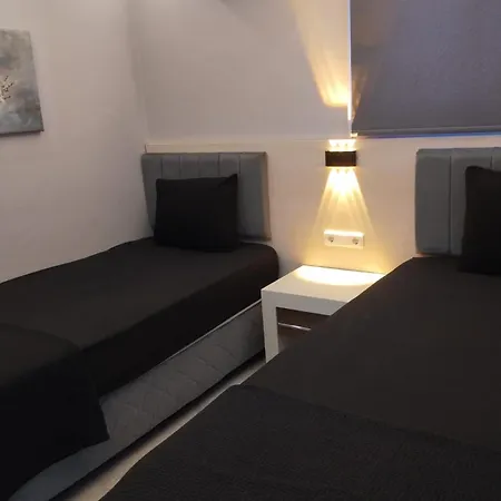 Hotel apartamentowy 07 Group