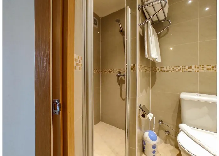 07 Group Aparthotel 3*