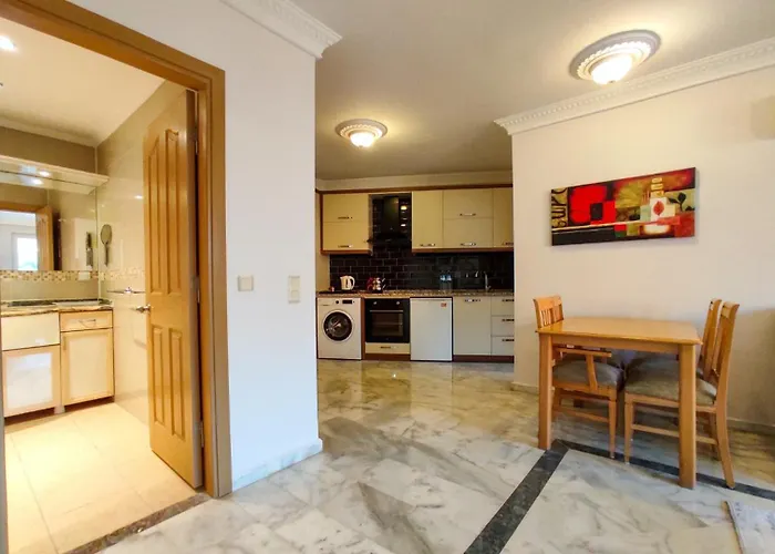 07 Group Apartmanhotel