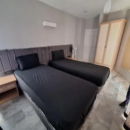 07 Group Aparthotel 3*